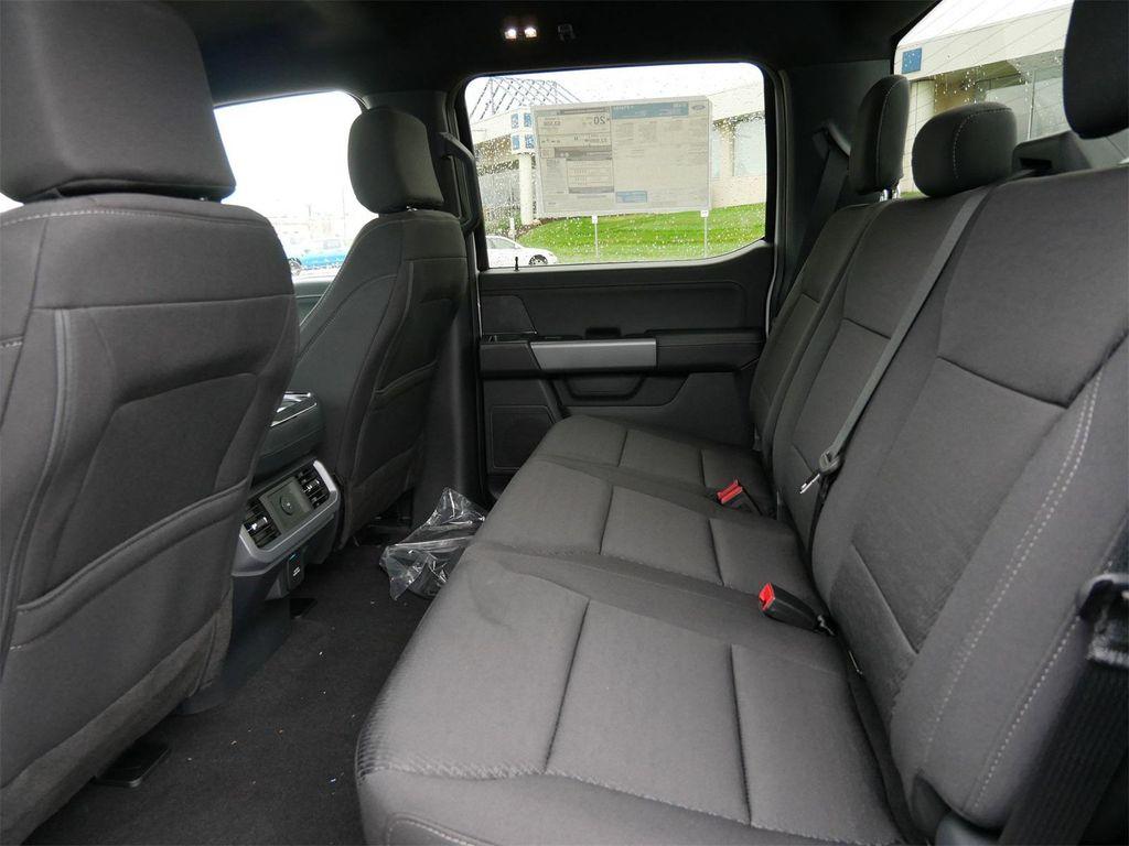 new 2025 Ford F-150 car, priced at $48,404