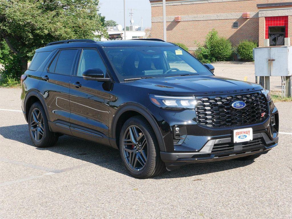 new 2025 Ford Explorer car, priced at $59,049