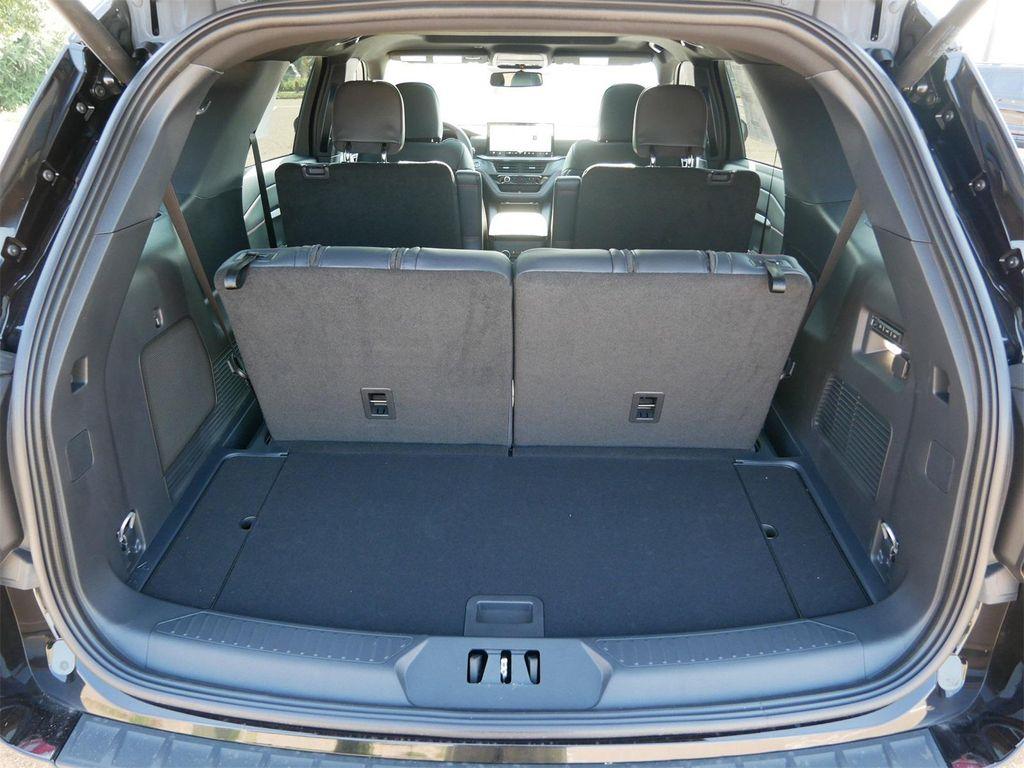 new 2025 Ford Explorer car, priced at $59,049
