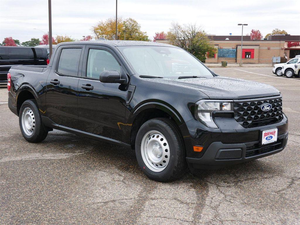 new 2025 Ford Maverick car, priced at $33,363