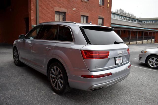 used 2019 Audi Q7 car, priced at $21,990