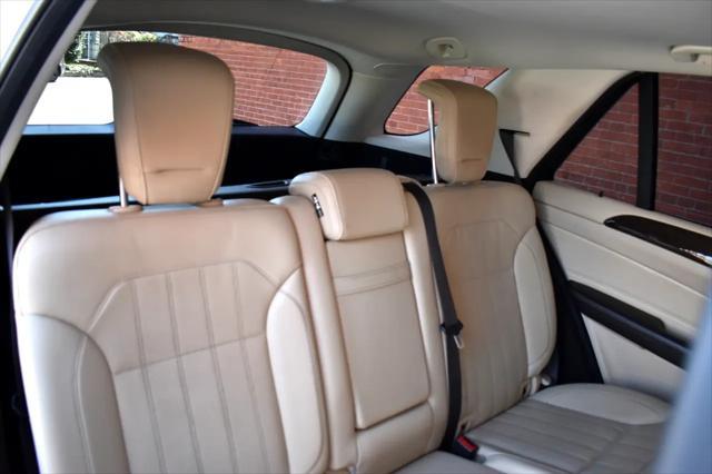 used 2019 Mercedes-Benz GLE 400 car, priced at $23,990