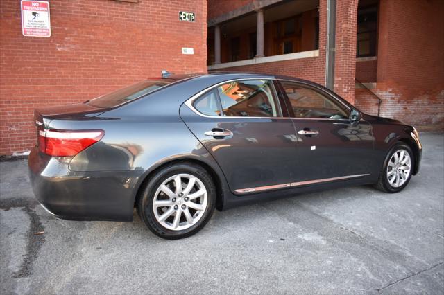 used 2007 Lexus LS 460 car, priced at $9,990