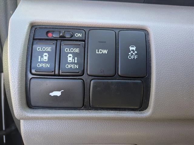 used 2014 Honda Odyssey car, priced at $12,781