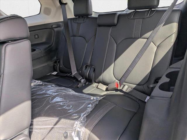 new 2025 Honda Pilot car, priced at $48,914