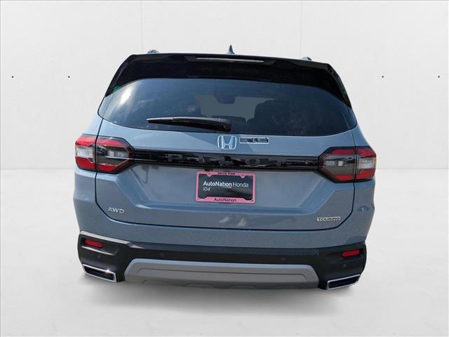 new 2025 Honda Pilot car, priced at $48,914
