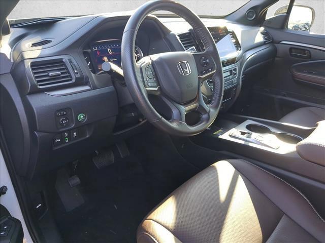 used 2025 Honda Passport car, priced at $40,680