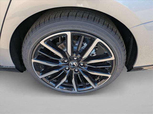 new 2025 Honda Accord Hybrid car, priced at $38,784