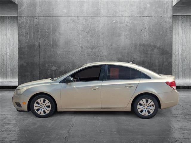 used 2014 Chevrolet Cruze car, priced at $6,699