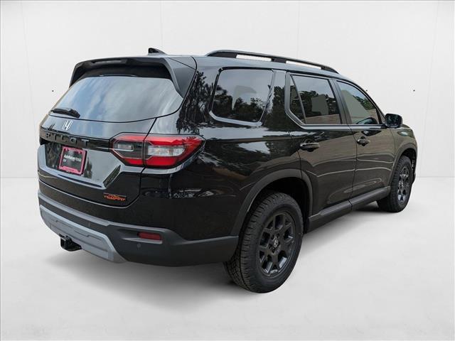 new 2025 Honda Pilot car, priced at $50,674