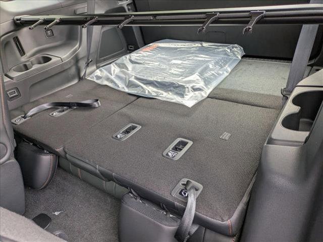 new 2025 Honda Pilot car, priced at $50,674