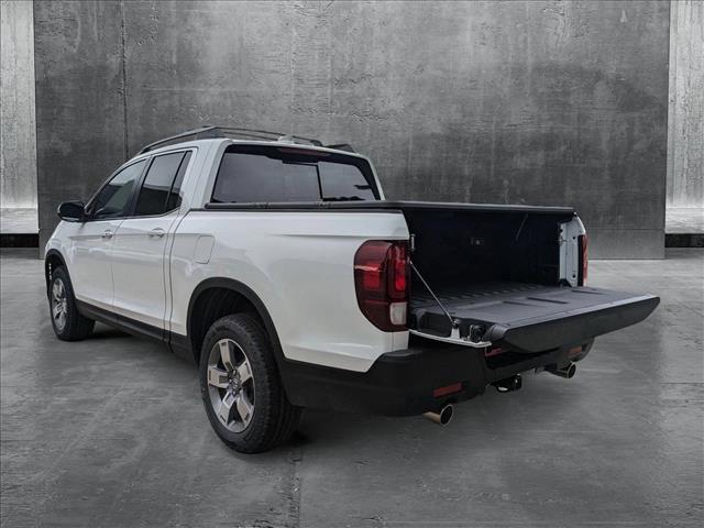new 2025 Honda Ridgeline car, priced at $45,694