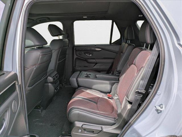 new 2025 Honda Pilot car, priced at $53,281