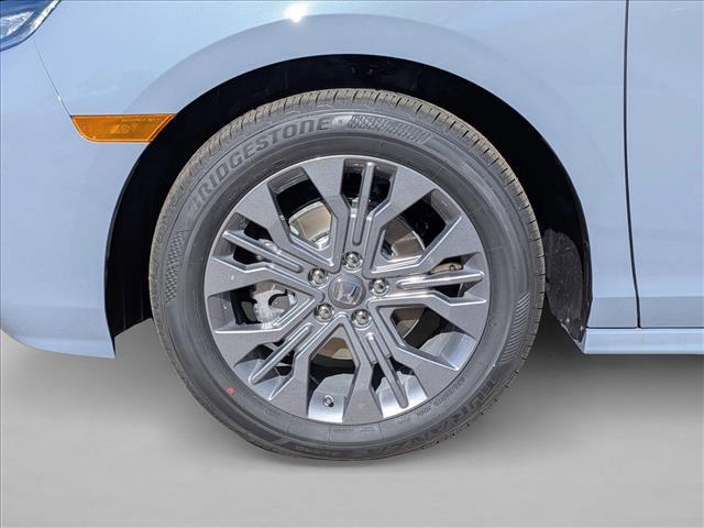 new 2026 Honda Odyssey car, priced at $50,244