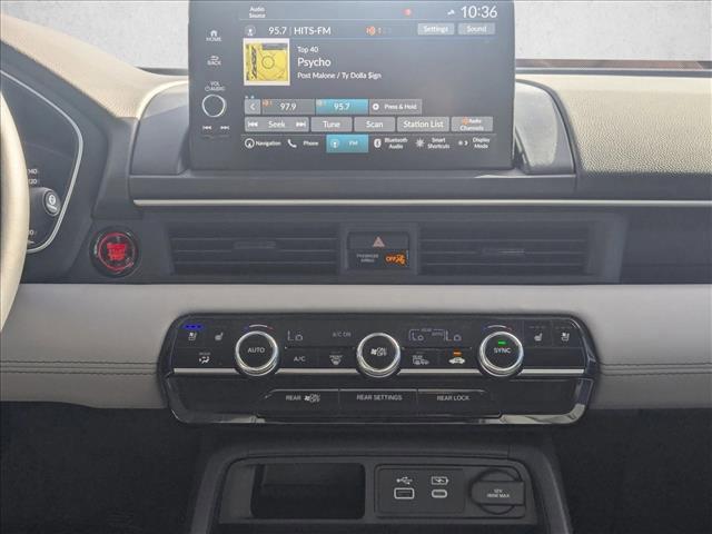 new 2025 Honda Pilot car, priced at $53,874