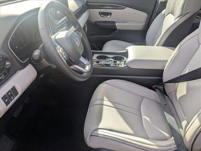 new 2025 Honda Pilot car, priced at $53,874