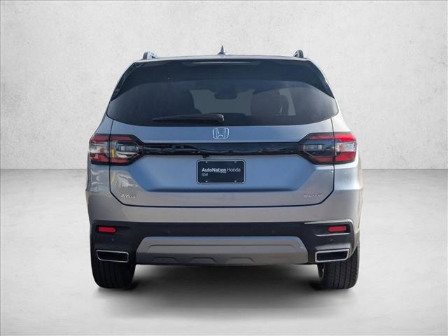 new 2025 Honda Pilot car, priced at $53,874