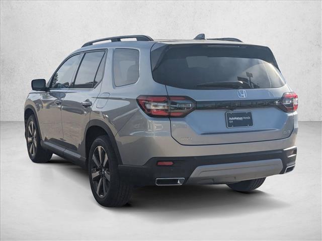 new 2025 Honda Pilot car, priced at $53,874
