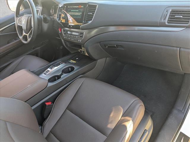 used 2025 Honda Passport car, priced at $40,570