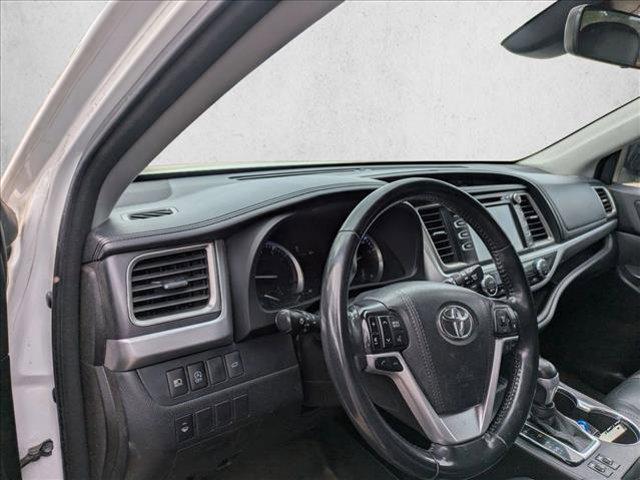used 2018 Toyota Highlander car, priced at $21,871