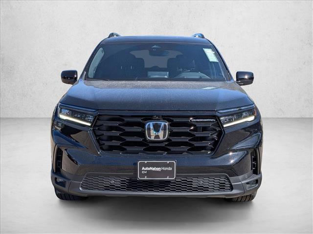 new 2025 Honda Pilot car, priced at $55,374