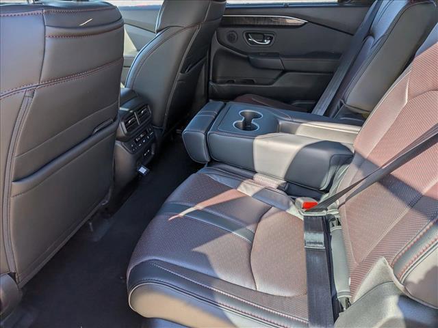 new 2025 Honda Pilot car, priced at $55,374