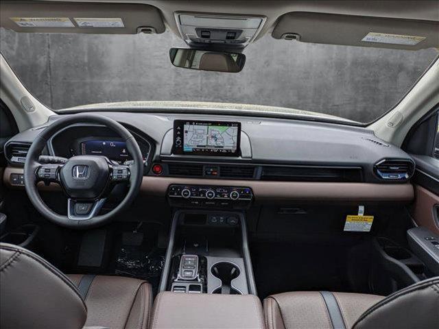 new 2025 Honda Pilot car, priced at $55,329