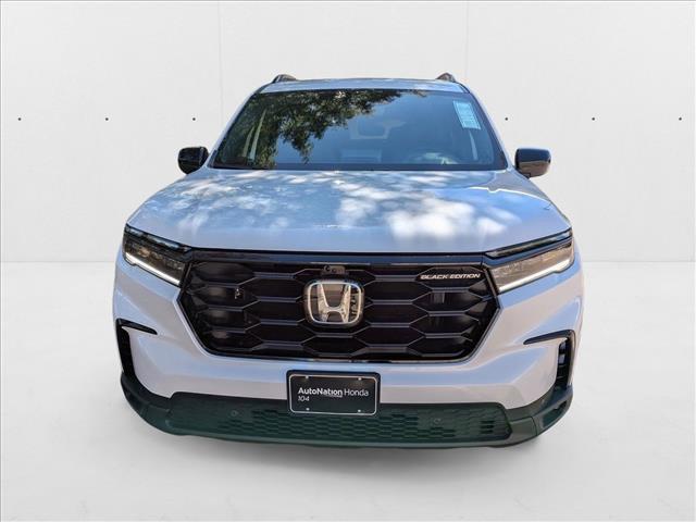new 2025 Honda Pilot car, priced at $55,829