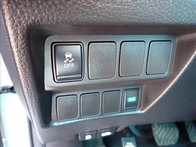 used 2018 Nissan Rogue Sport car, priced at $15,771