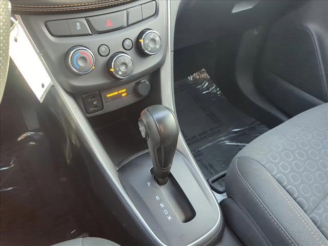 used 2022 Chevrolet Trax car, priced at $17,991