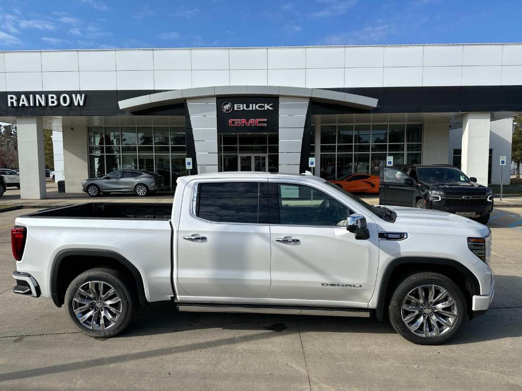 new 2025 GMC Sierra 1500 car, priced at $75,650