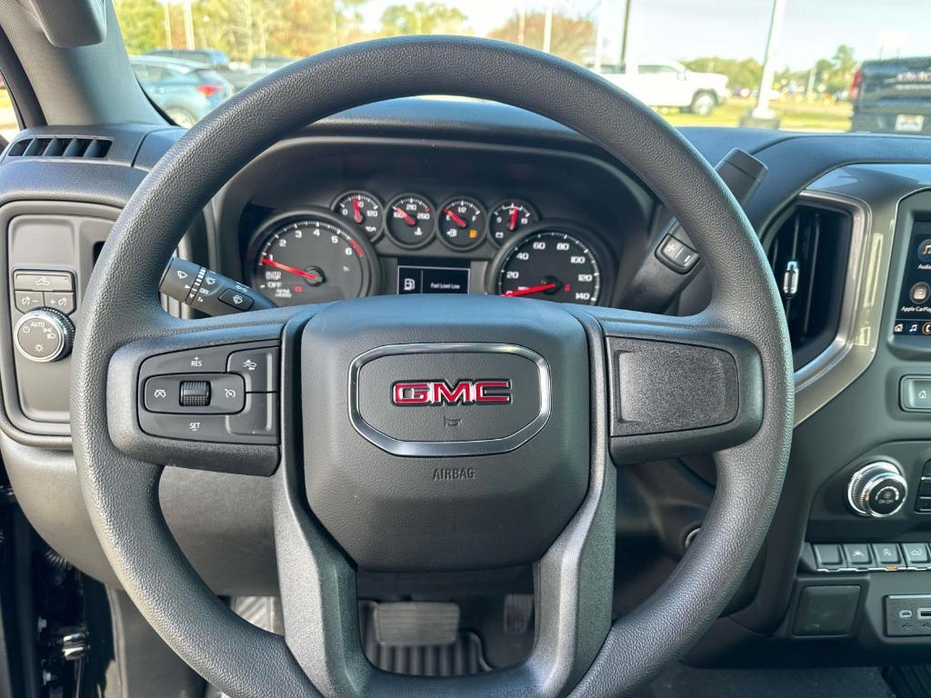 new 2025 GMC Sierra 1500 car, priced at $48,640