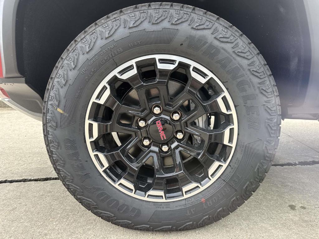 new 2026 GMC Canyon car, priced at $53,060