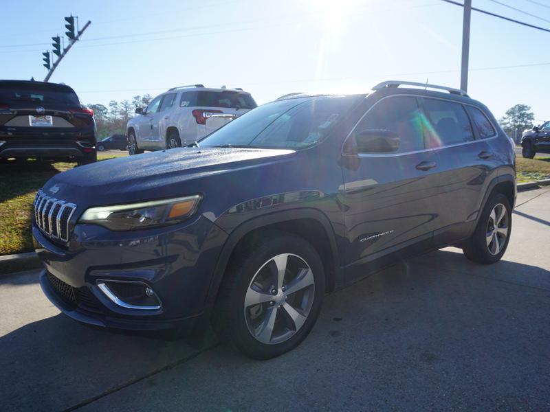 used 2020 Jeep Cherokee car, priced at $20,890