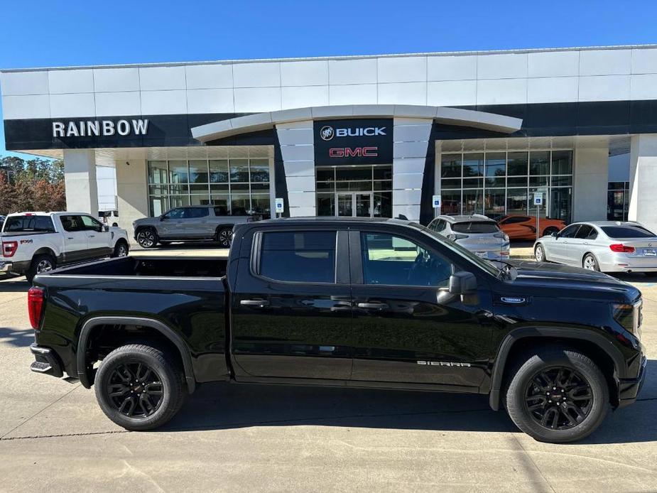 new 2025 GMC Sierra 1500 car, priced at $48,640