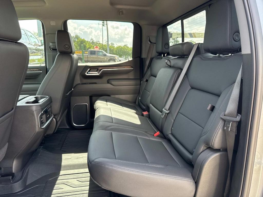 new 2025 GMC Sierra 1500 car, priced at $66,720