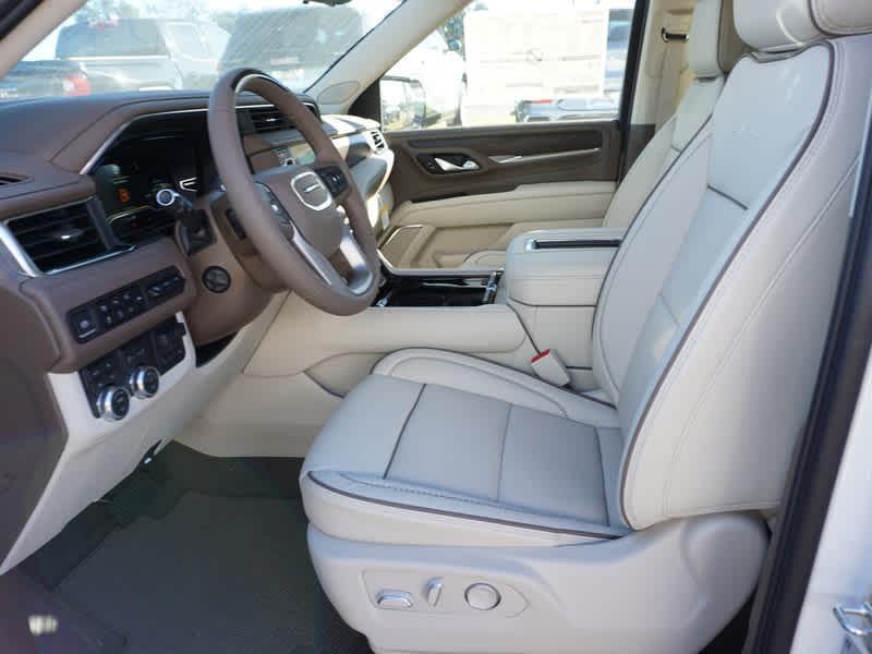 new 2024 GMC Yukon XL car, priced at $97,505