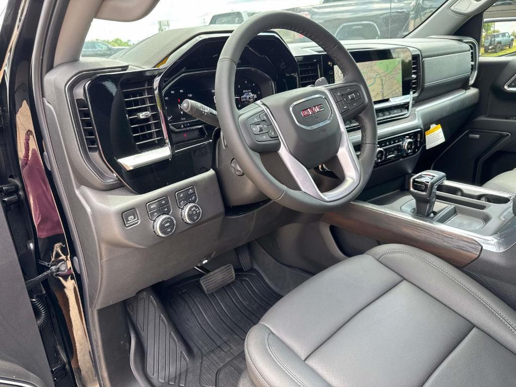 new 2025 GMC Sierra 1500 car, priced at $66,720