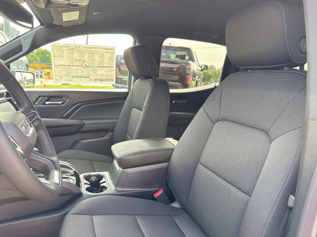 new 2025 GMC Canyon car, priced at $42,675