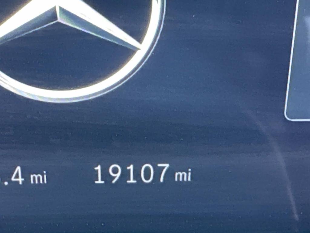 used 2024 Mercedes-Benz GLE 350 car, priced at $56,199