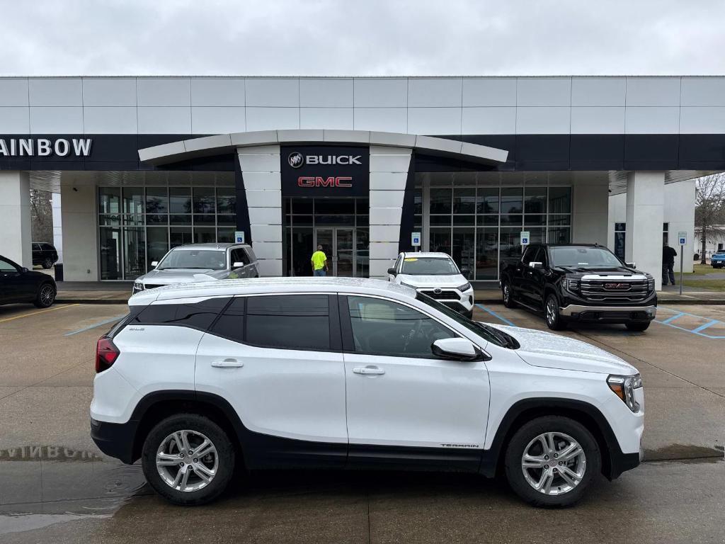 new 2024 GMC Terrain car, priced at $30,095