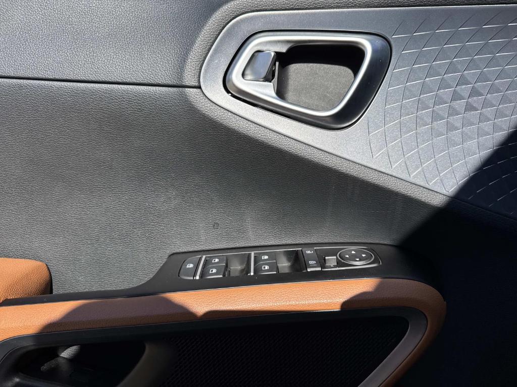 used 2025 Kia Soul car, priced at $21,980