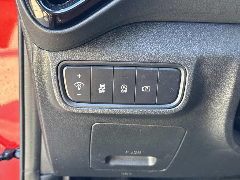 used 2025 Kia Soul car, priced at $21,980