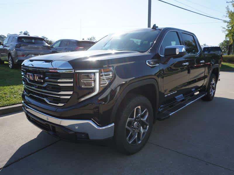 new 2025 GMC Sierra 1500 car, priced at $66,520