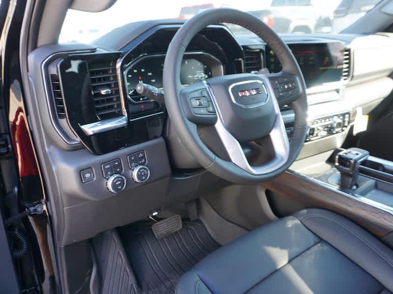 new 2025 GMC Sierra 1500 car, priced at $66,520