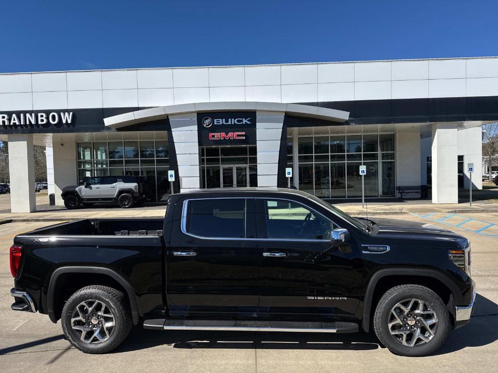 new 2025 GMC Sierra 1500 car, priced at $67,720