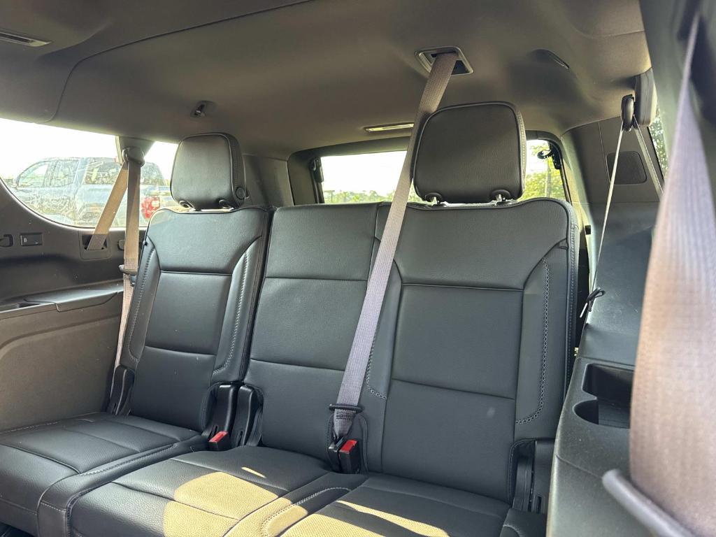used 2022 GMC Yukon XL car, priced at $52,999