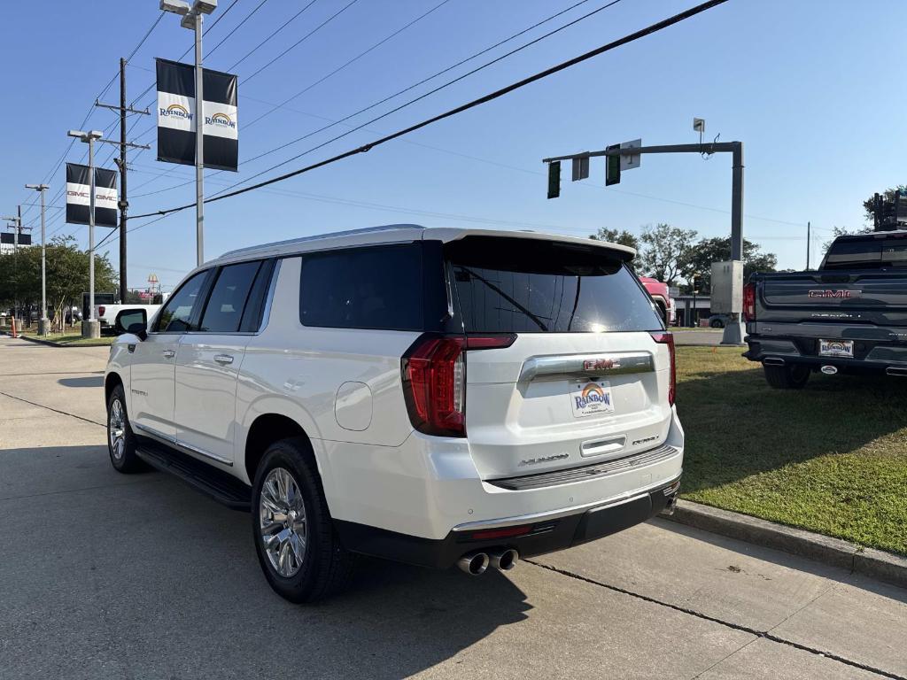 used 2022 GMC Yukon XL car, priced at $52,999