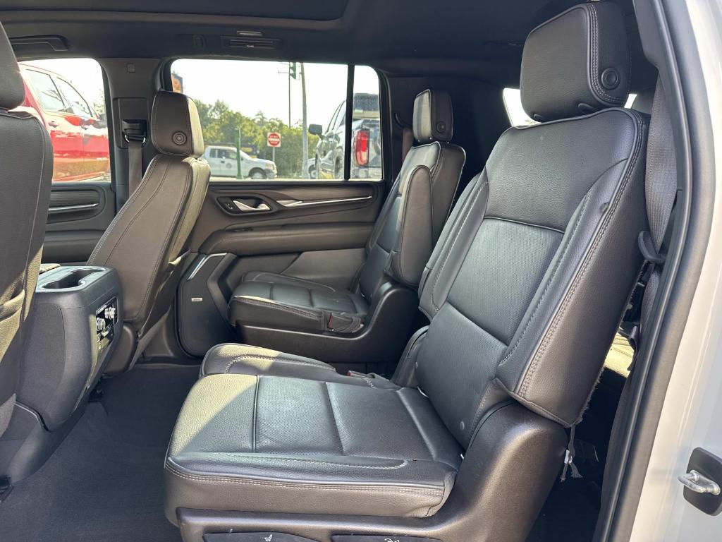 used 2022 GMC Yukon XL car, priced at $52,999