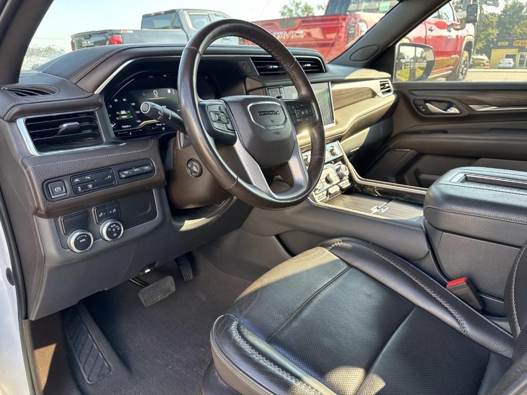 used 2022 GMC Yukon XL car, priced at $52,999